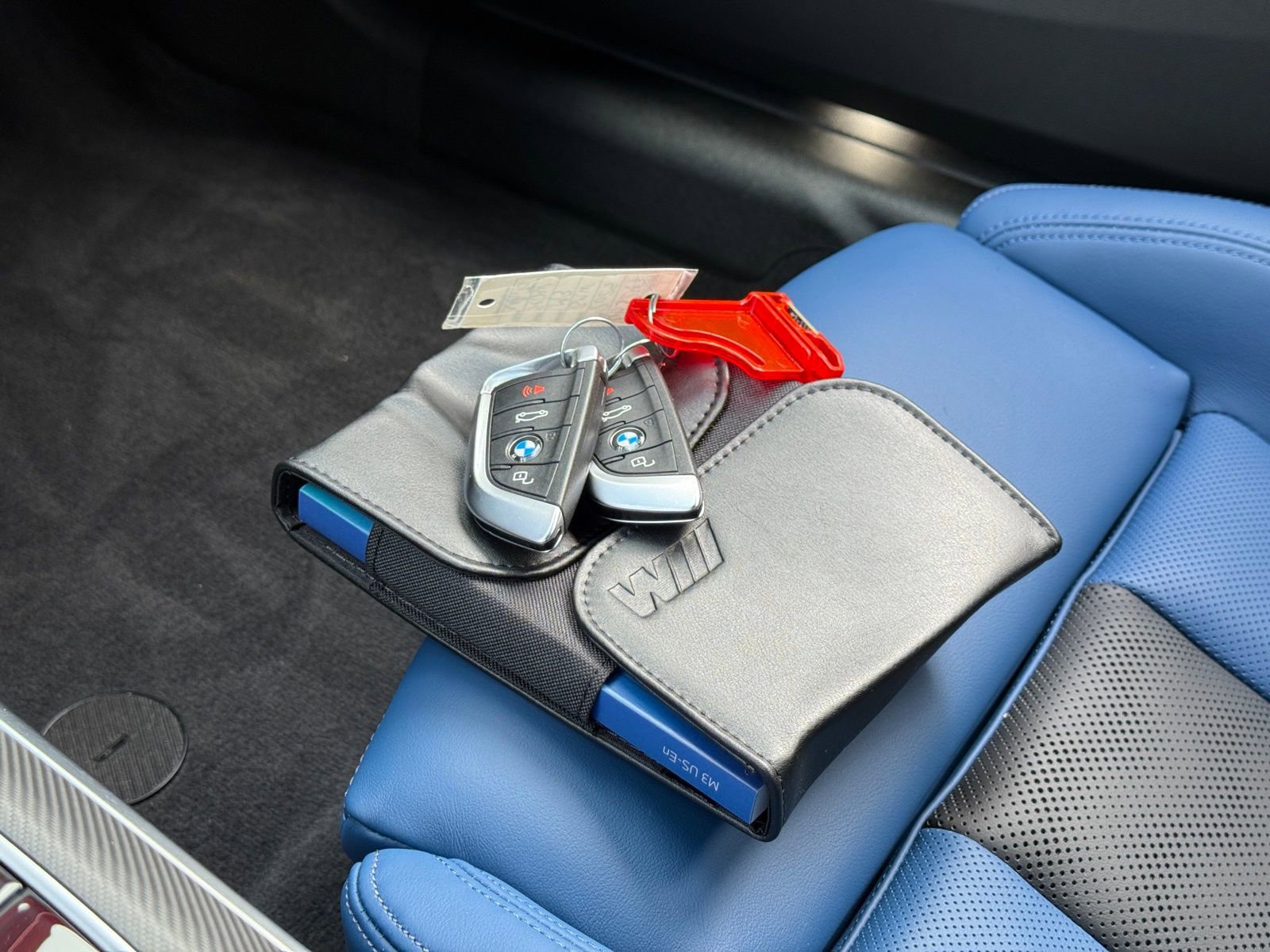 Used 2025 BMW M3 Competition w/ M Carbon Exterior Package AWD/4WD image 41