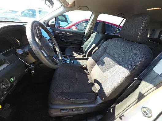 Used 2020 Honda Pilot EX image 11