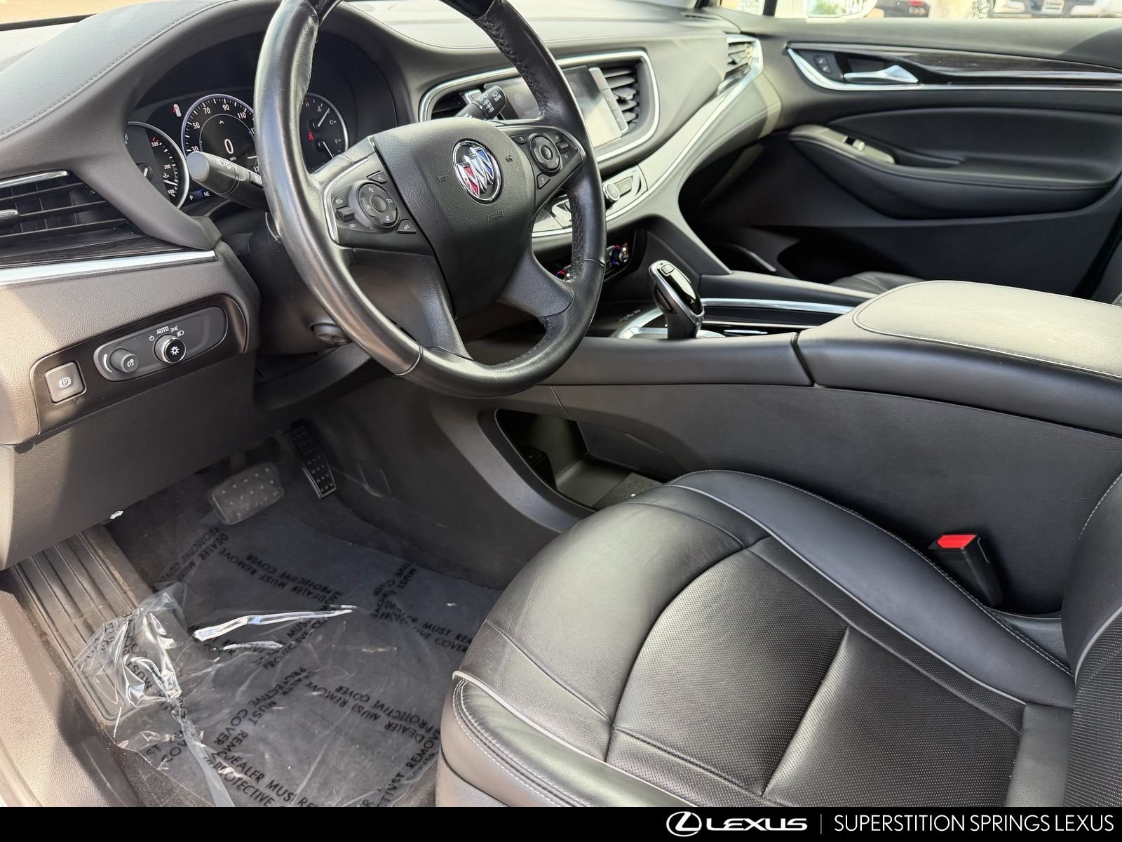 Used 2020 Buick Enclave Avenir w/ Avenir Technology Package FWD image 21