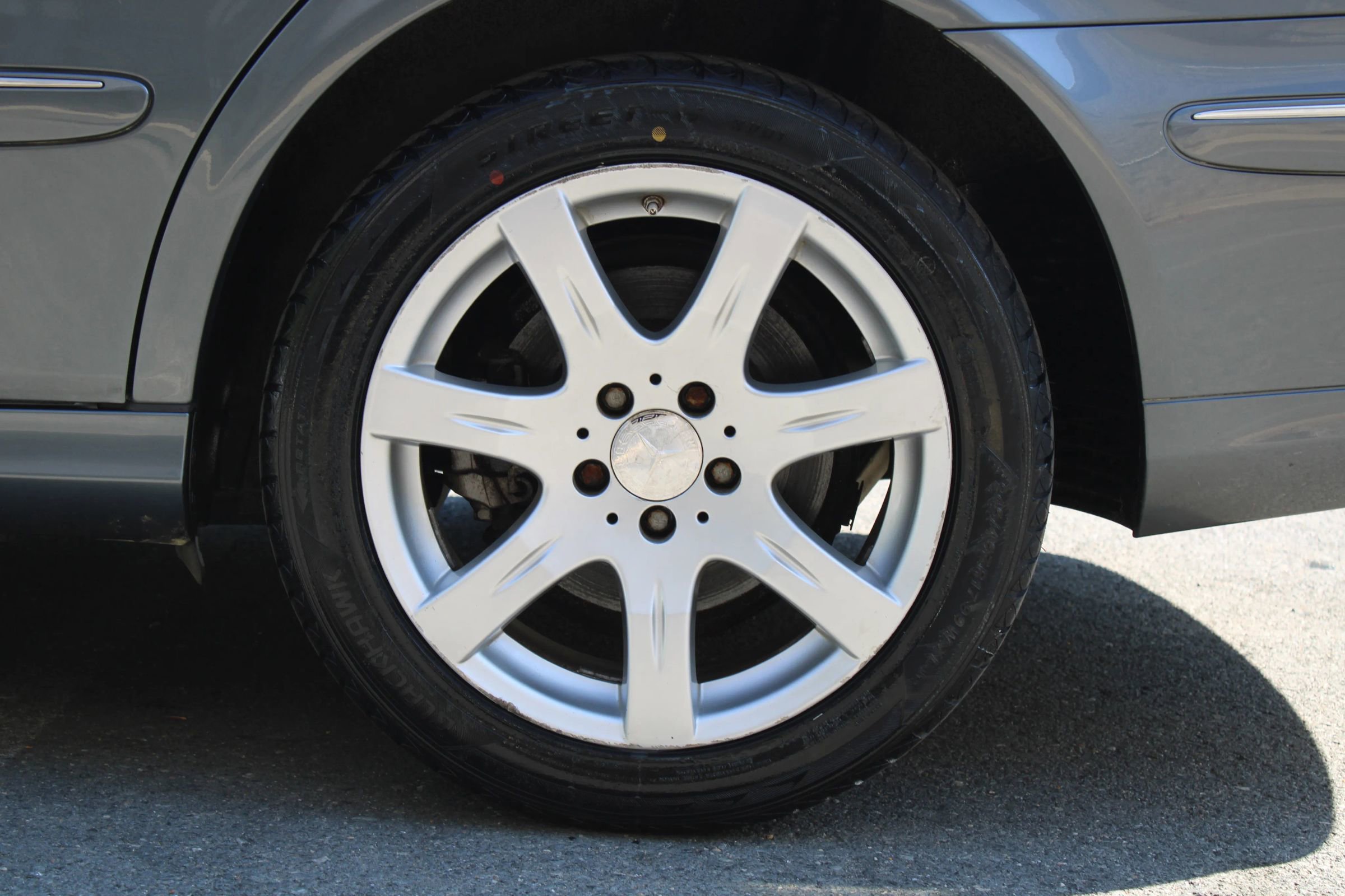 Used 2008 Mercedes-Benz E 350 4MATIC Sedan image 29