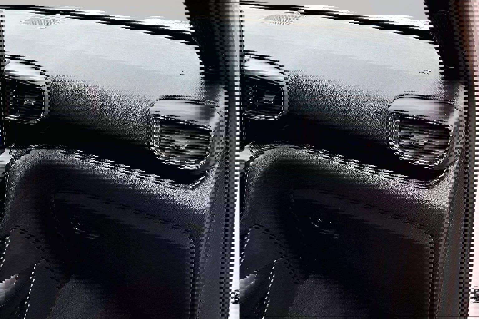 Used 2020 Ford Explorer ST w/ Premium Technology Package image 22