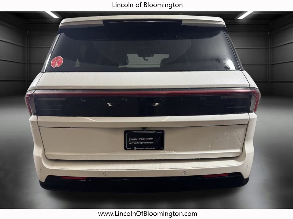 New 2025 Lincoln Navigator L Reserve image 5