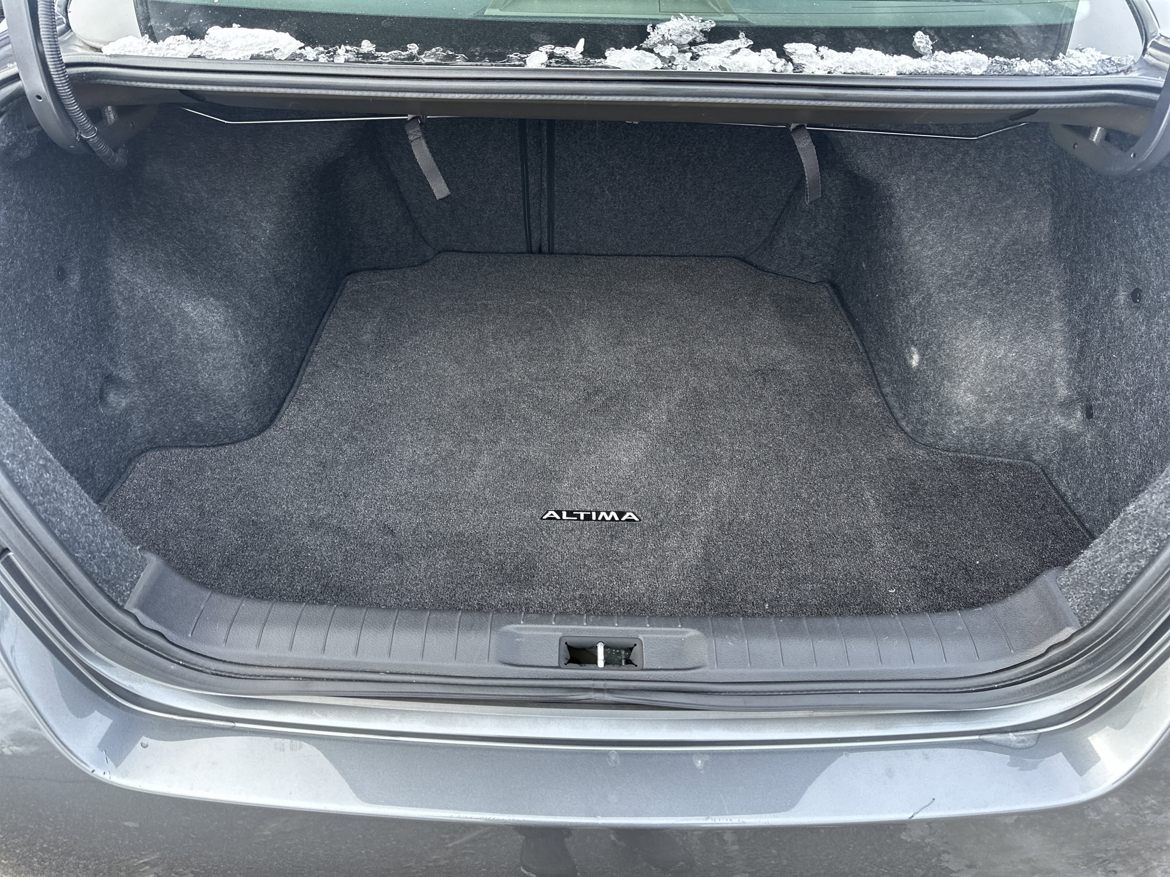 Used 2015 Nissan Altima 2.5 SV image 11