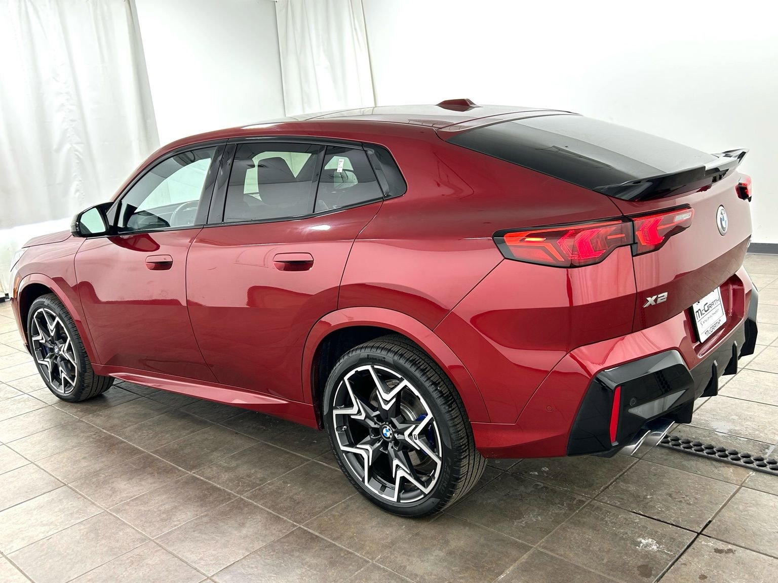 Used 2025 BMW X2 M35i AWD/4WD image 3
