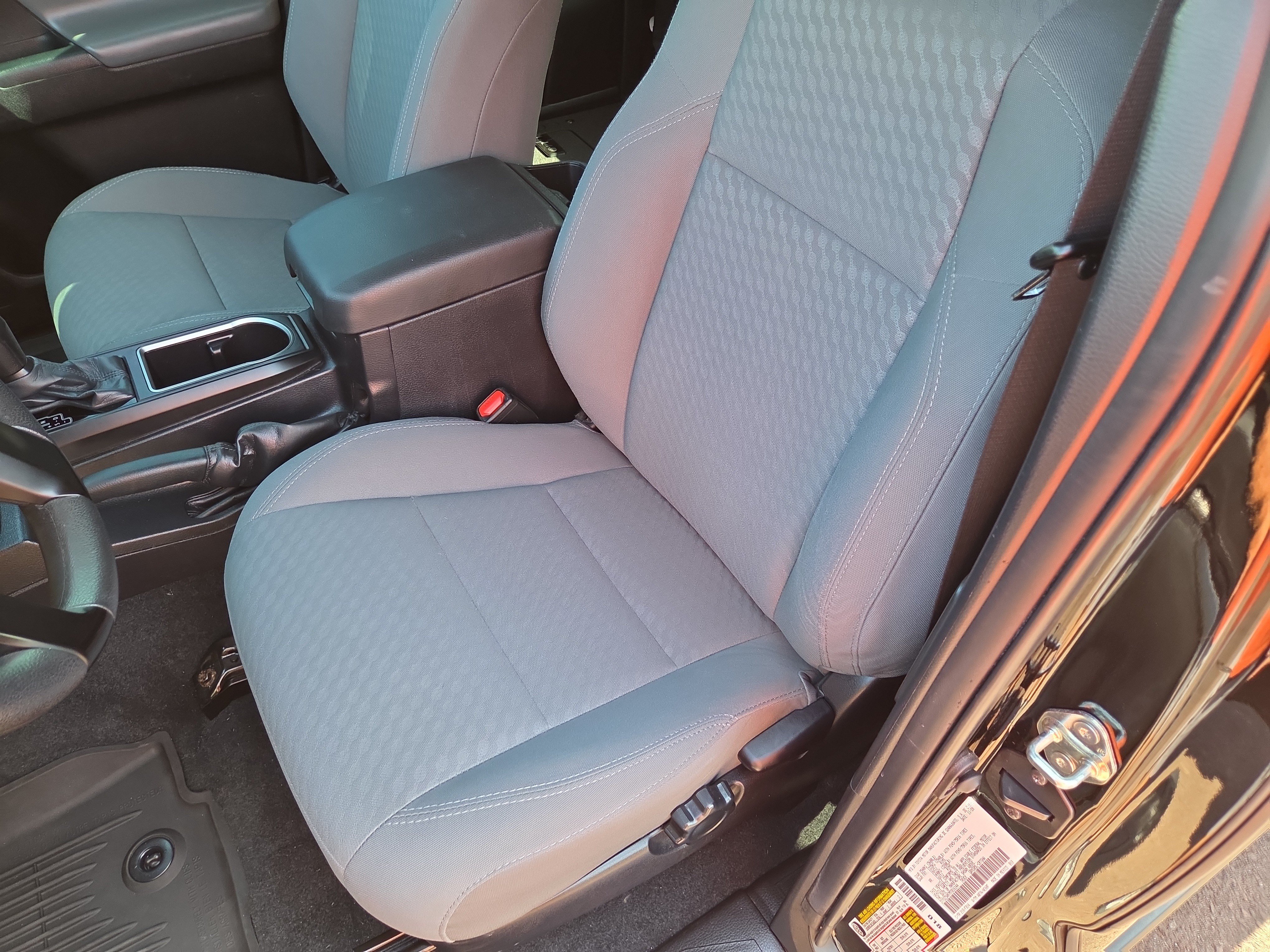 Certified 2021 Toyota Tacoma SR w/ SX Package AWD/4WD image 13