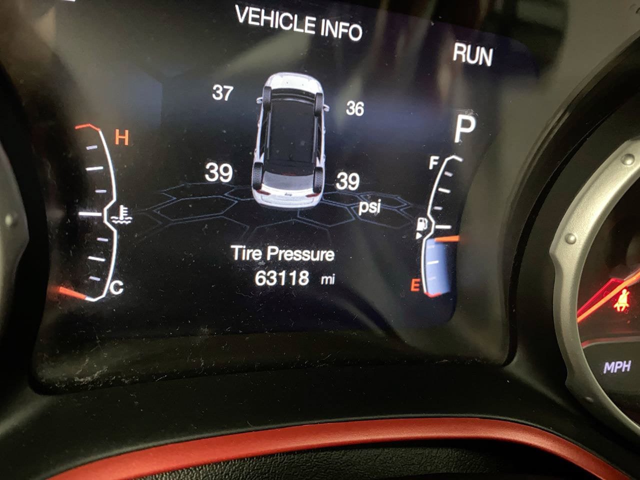 Used 2018 Jeep Compass Trailhawk w/ Cold Weather Group AWD/4WD image 17