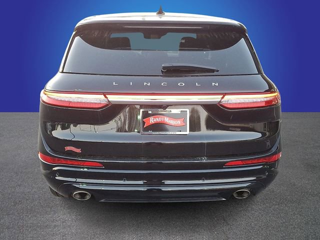 Certified 2025 Lincoln Corsair Reserve w/ Jet Appearance Package AWD/4WD image 6