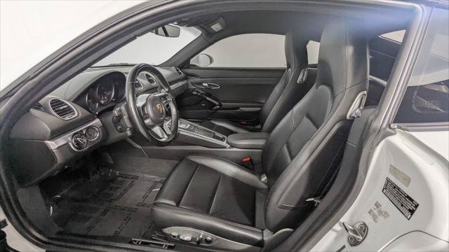 Used 2018 Porsche 718 Cayman RWD image 14