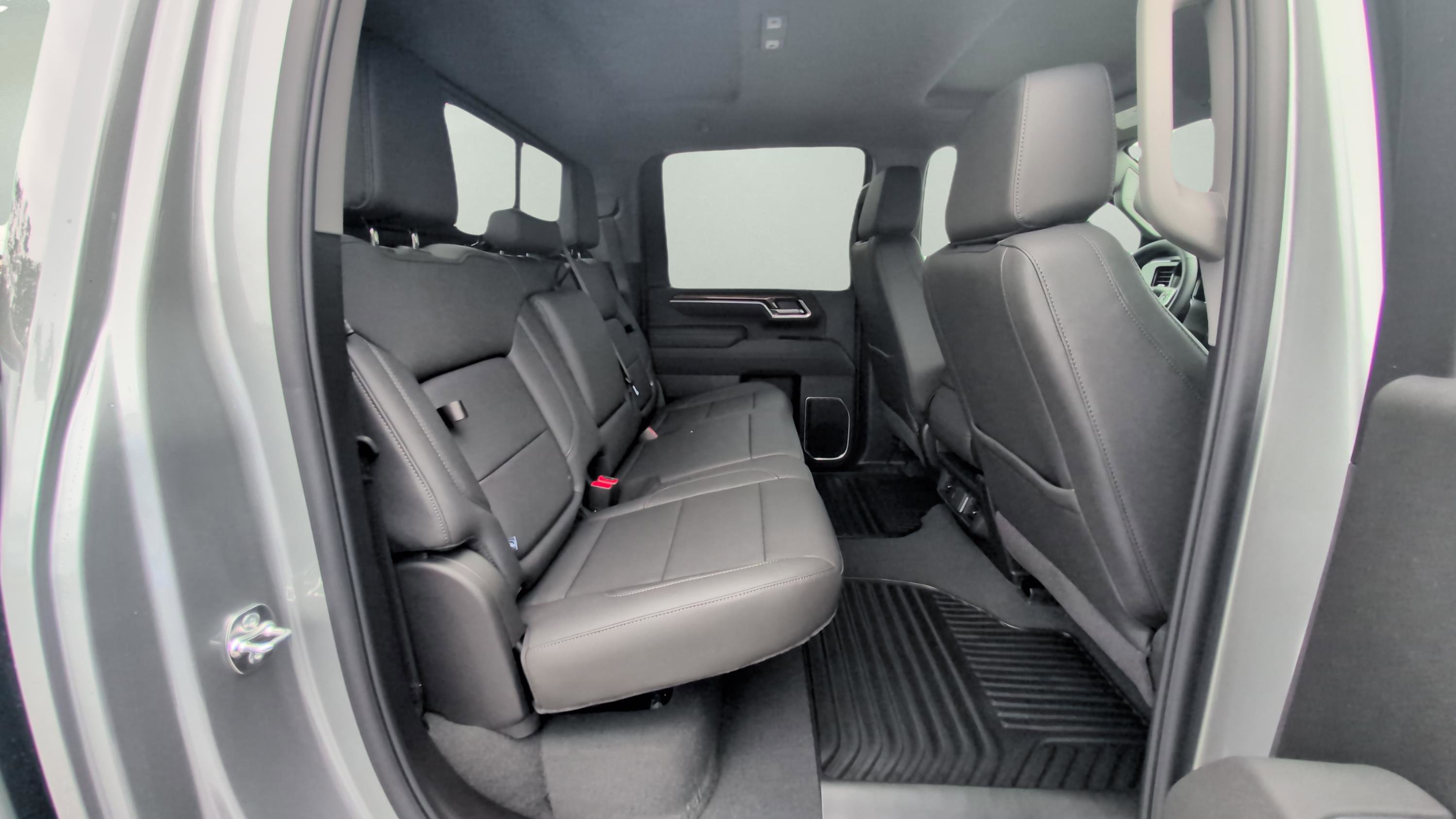 New 2026 Chevrolet Silverado 2500 LT w/ All Star Edition image 13