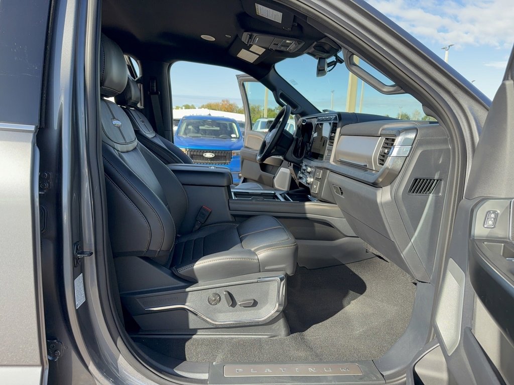 Certified 2024 Ford F350 Platinum image 16