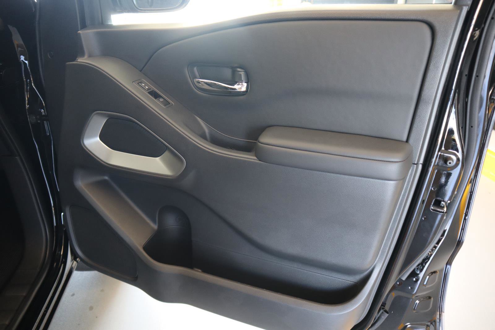 New 2026 Nissan Frontier SV image 44