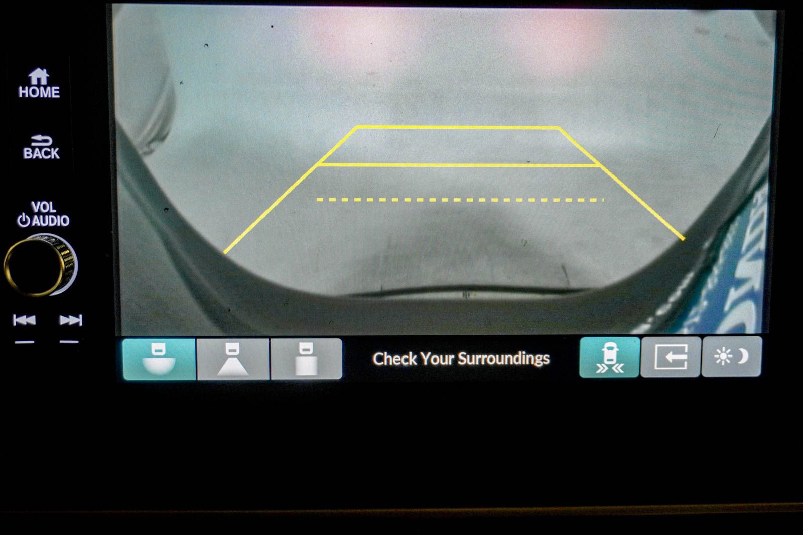 Used 2023 Honda Pilot Touring image 25
