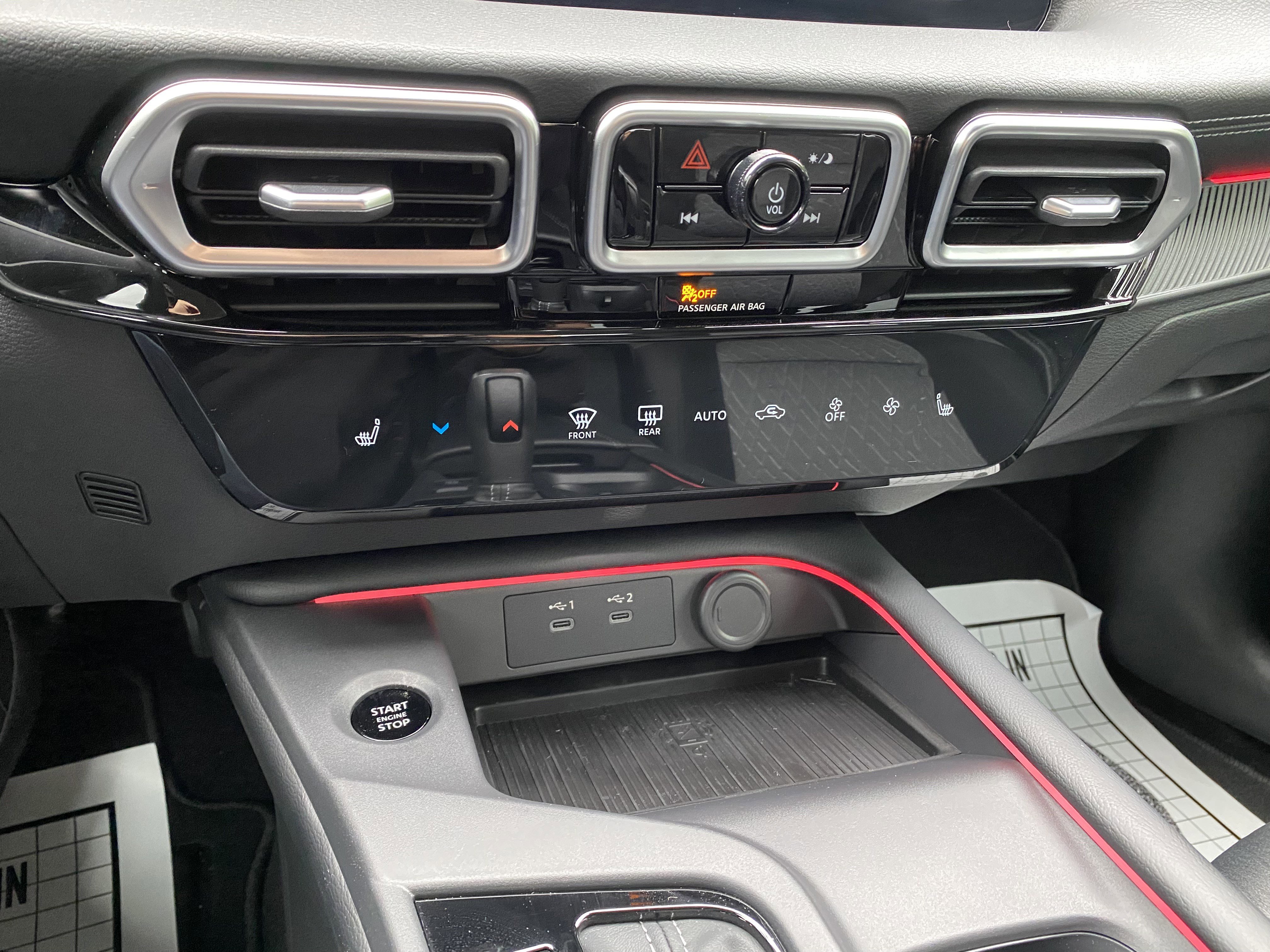 Used 2026 Nissan Sentra SV w/ SV Convenience Package image 26