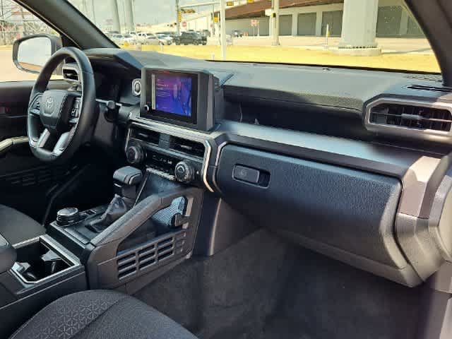 Certified 2025 Toyota 4Runner SR5 AWD/4WD image 25