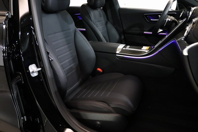 Used 2025 Mercedes-Benz C 300 4MATIC Sedan image 20