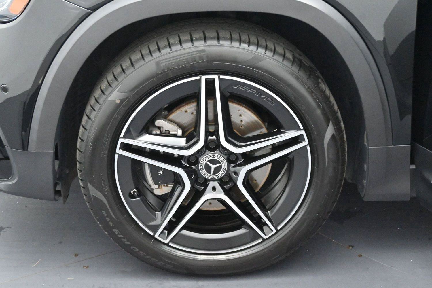 Used 2024 Mercedes-Benz GLB 250 image 34