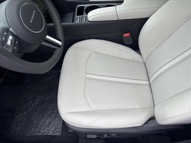 New 2025 Hyundai Sonata SEL image 4