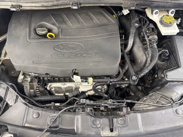 Used 2018 Ford Escape SE w/ SE Sport Appearance Package image 19