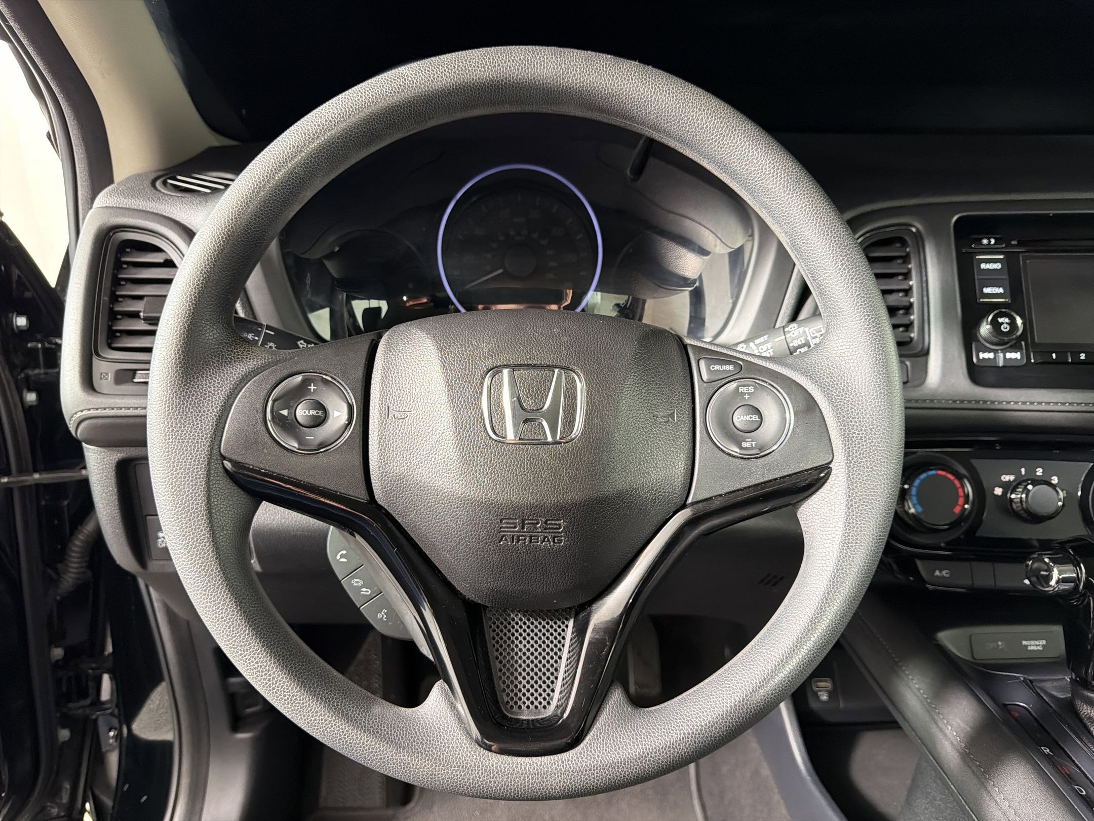 Used 2019 Honda HR-V LX image 16