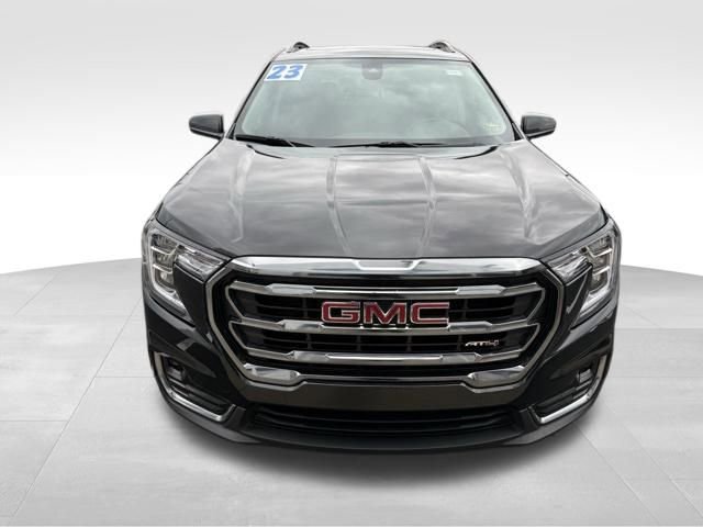 Used 2023 GMC Terrain AT4 video 2