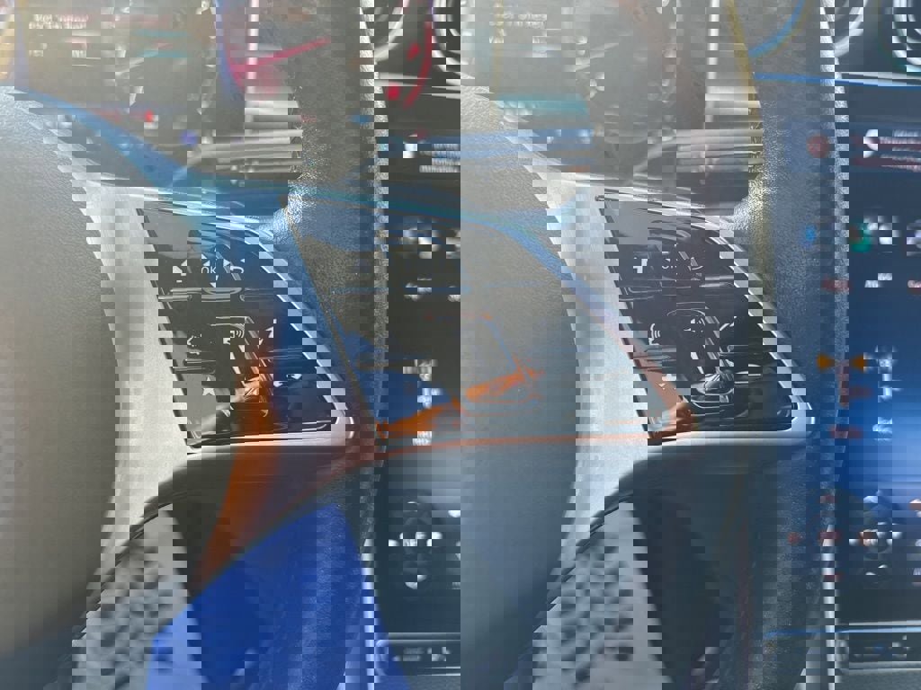 Used 2024 Mercedes-Benz C 300 4MATIC Sedan image 22