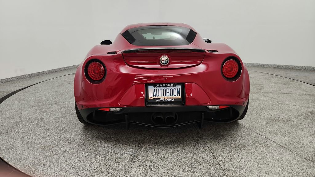 Used 2015 Alfa Romeo 4C Launch Edition w/ Convenience Group RWD image 16