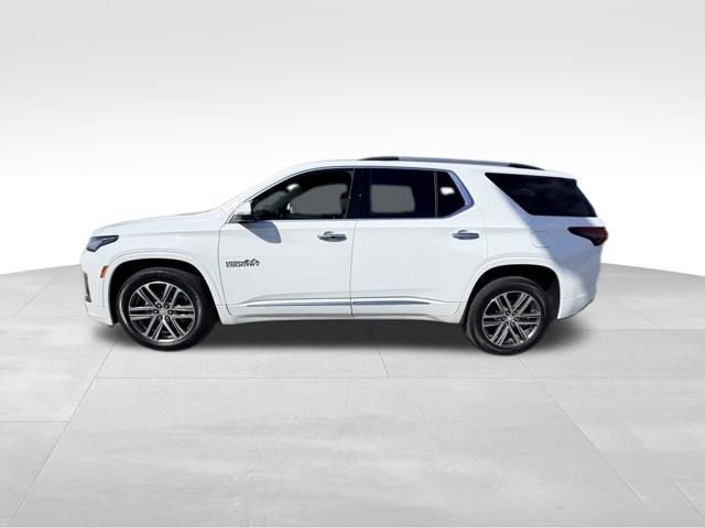 Used 2023 Chevrolet Traverse High Country AWD/4WD image 3