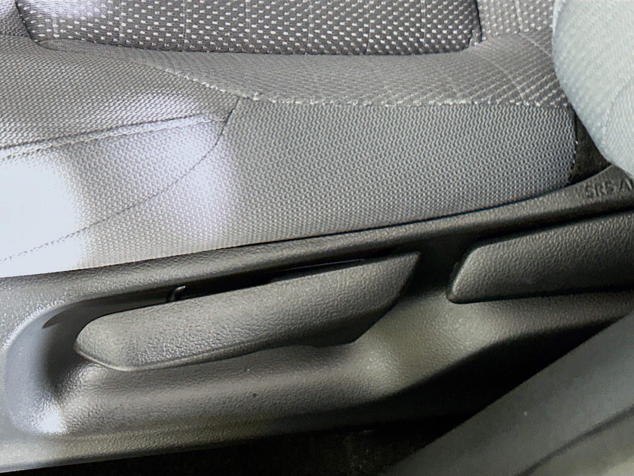 Used 2024 Toyota Corolla Cross SE w/ Moonroof Package image 13