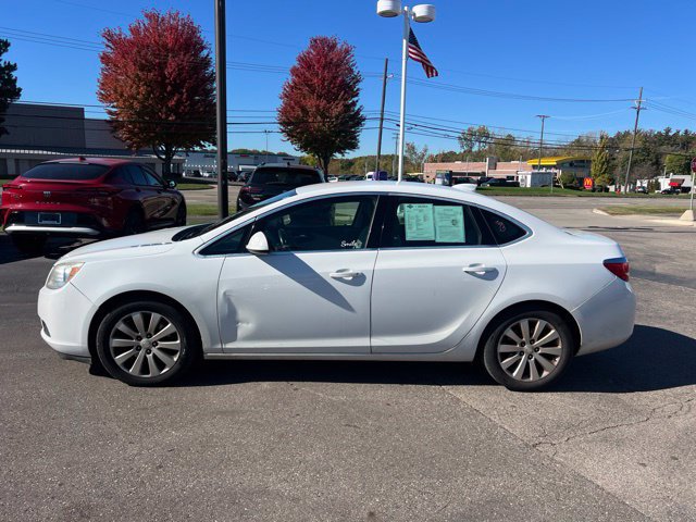 Used 2015 Buick Verano w/ Comfort Package FWD image 6