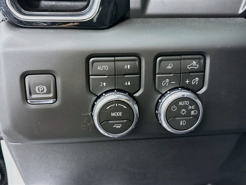 New 2026 GMC Sierra 1500 Denali AWD/4WD image 10