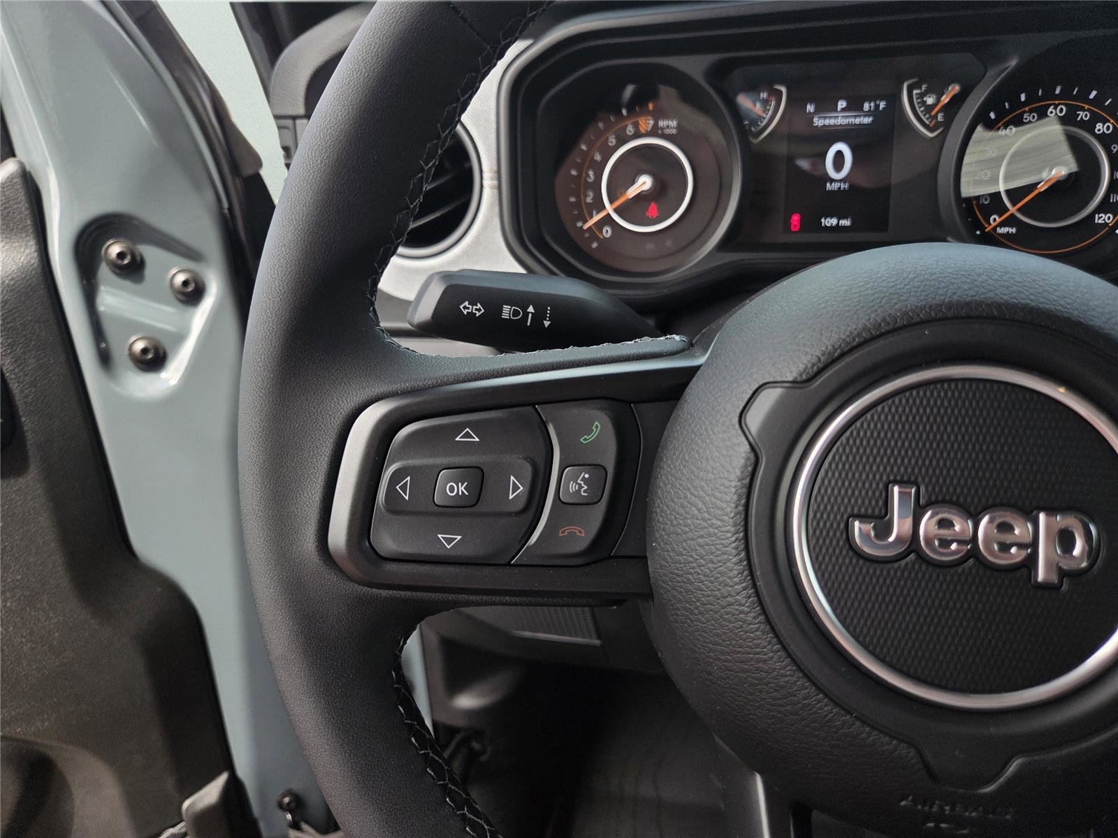 New 2025 Jeep Gladiator Sport image 52