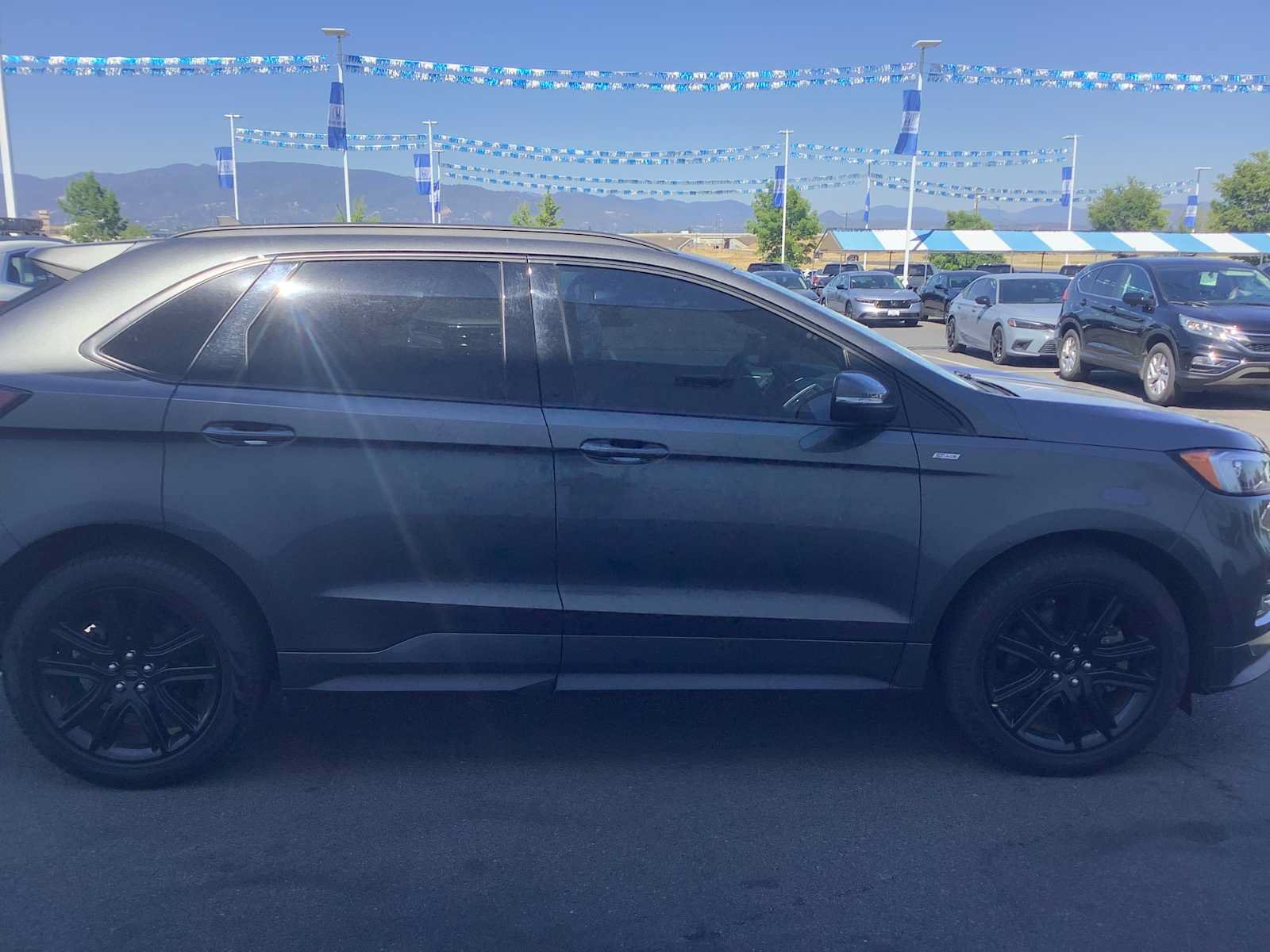 Used 2020 Ford Edge ST-Line AWD/4WD image 7