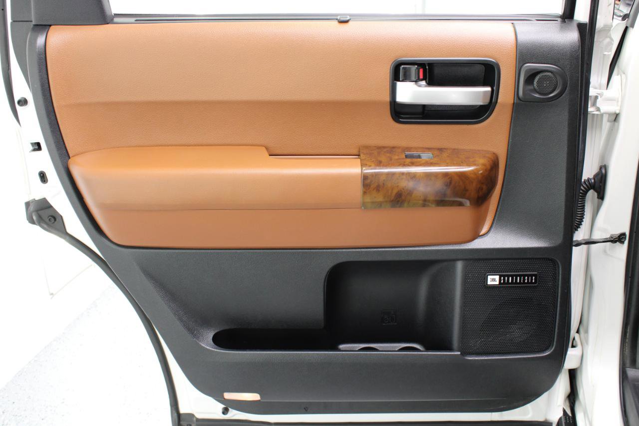 Used 2008 Toyota Sequoia Platinum image 41