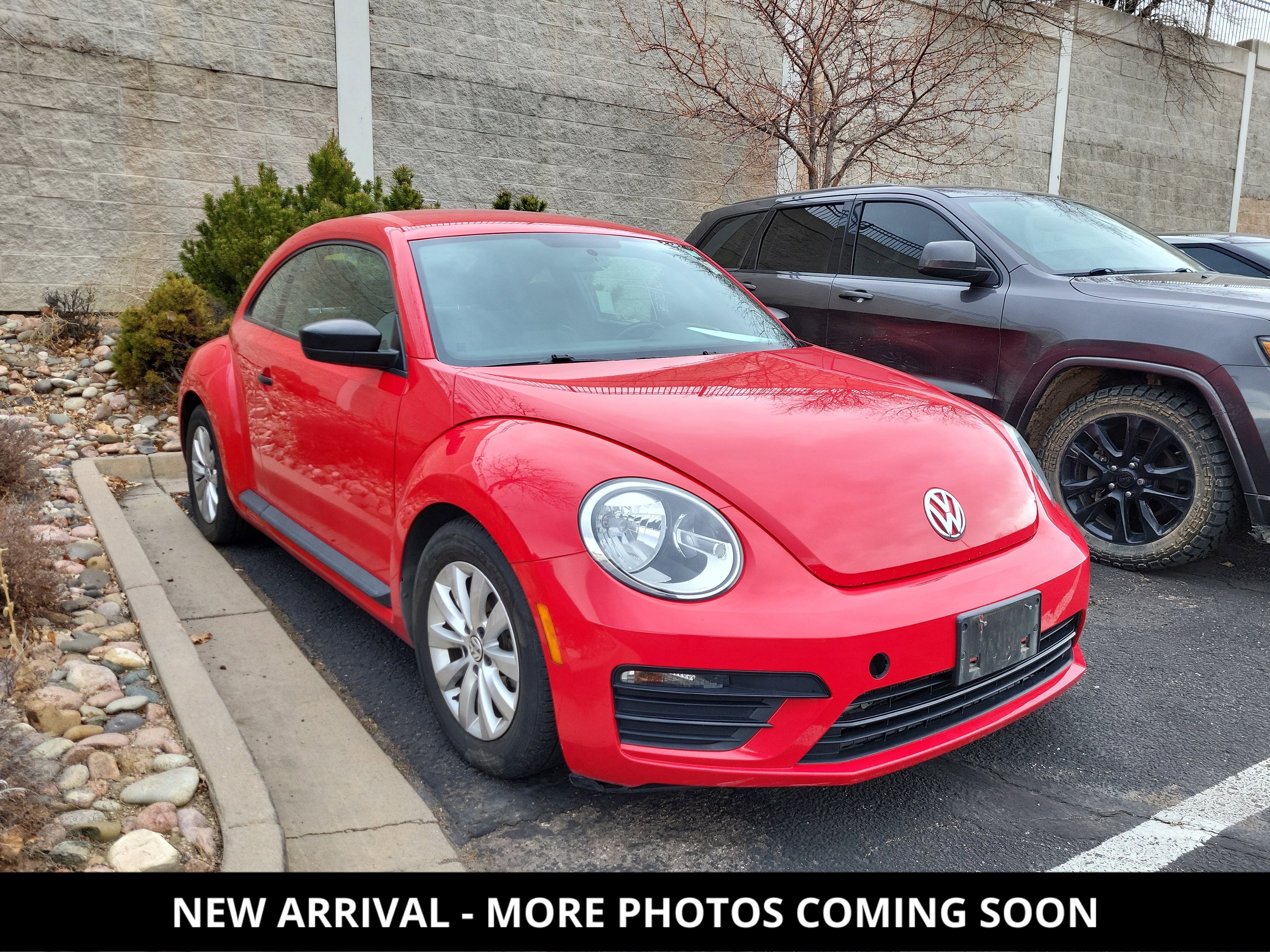 Used 2018 Volkswagen Beetle 2.0T S image 1