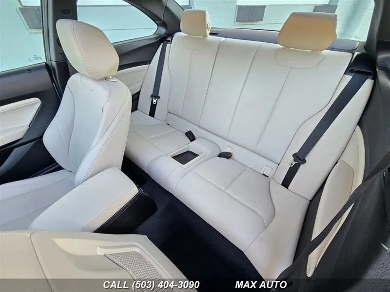 Used 2017 BMW 230i Coupe image 15
