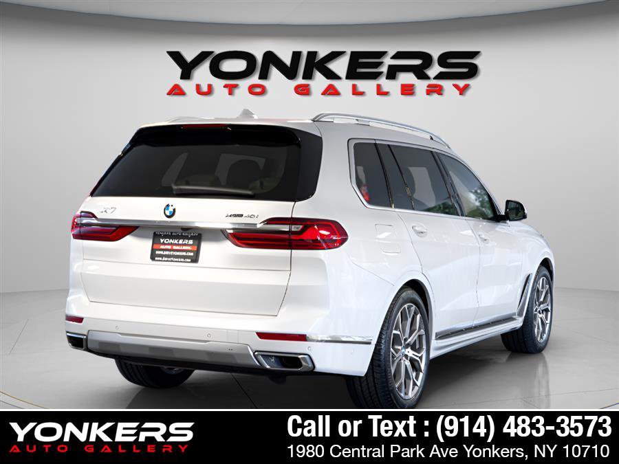 Used 2022 BMW X7 xDrive40i w/ Executive Package image 14