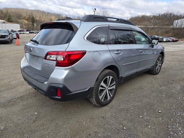 Used 2018 Subaru Outback 3.6R Limited image 5