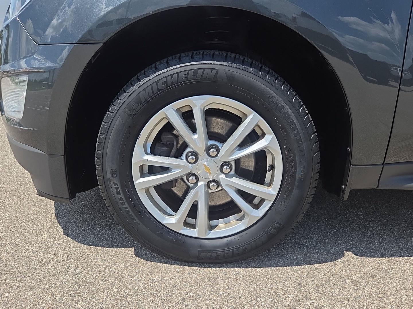 Used 2017 Chevrolet Equinox LT w/ Convenience Package FWD image 11