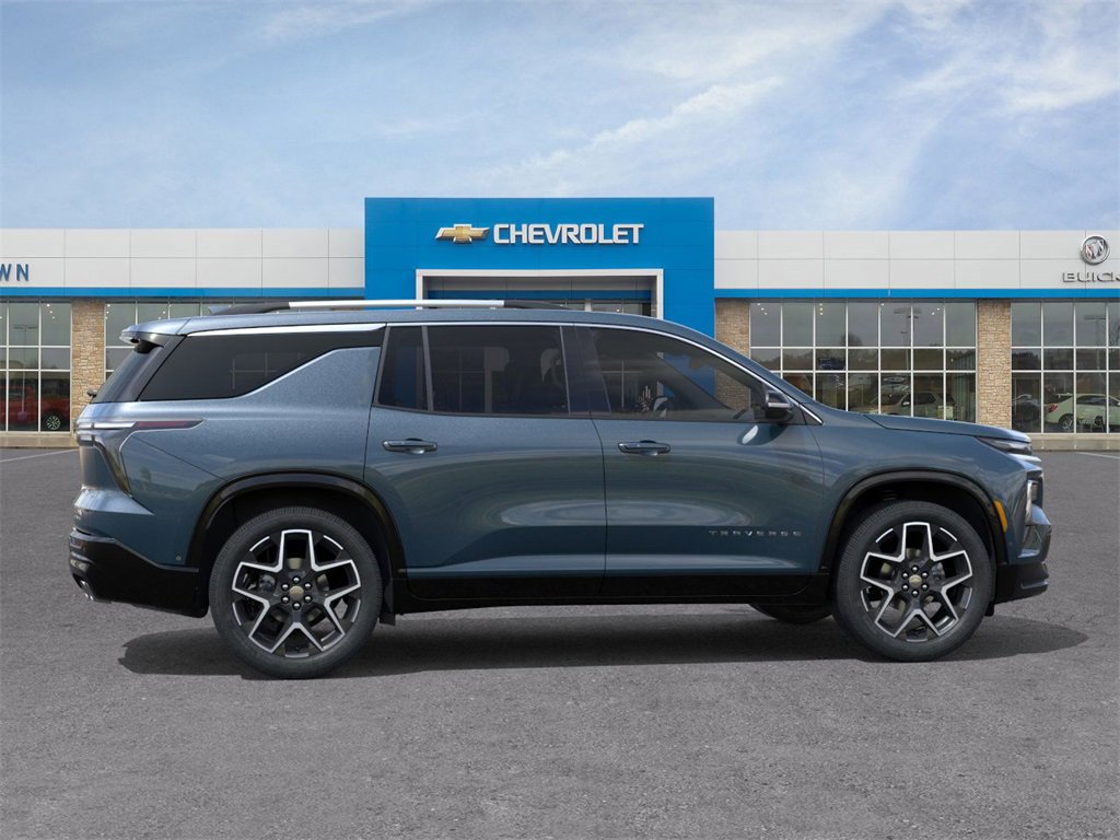New 2026 Chevrolet Traverse High Country w/ LPO, Floor Liner Package image 5