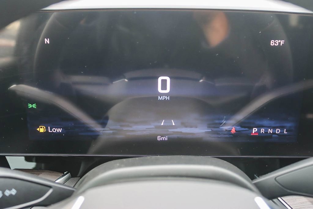 New 2026 Chevrolet Suburban LS image 22