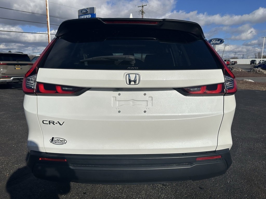 Used 2023 Honda CR-V EX image 4