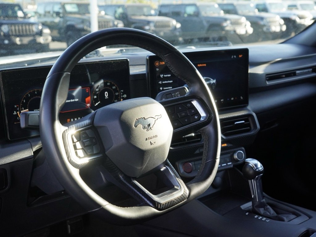 Used 2024 Ford Mustang Convertible image 19