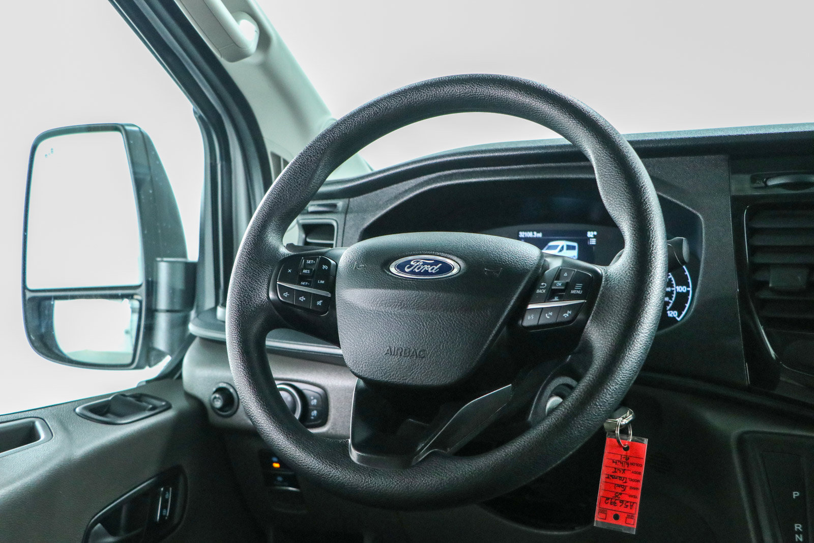 Used 2025 Ford Transit 350 XLT RWD image 12