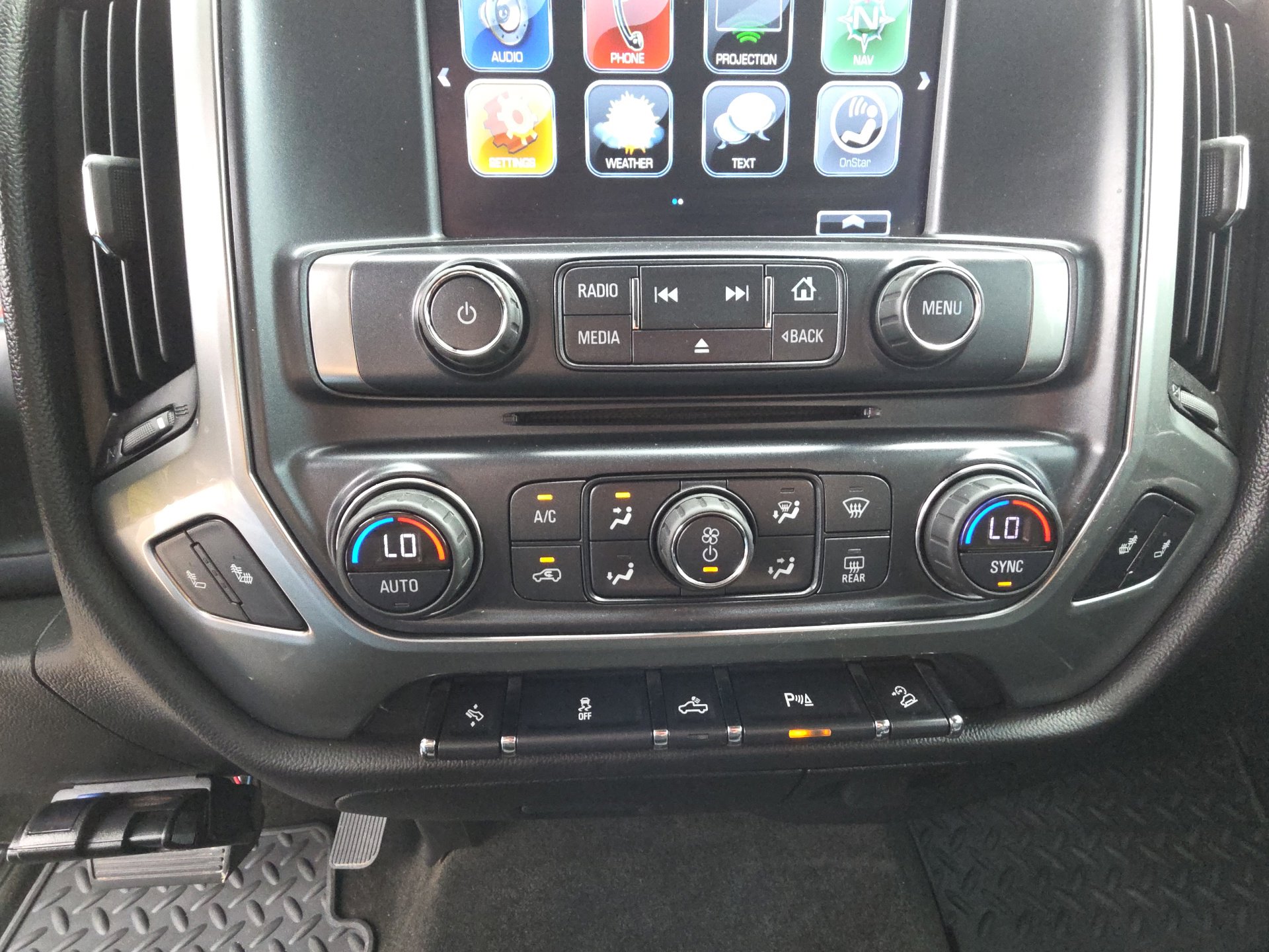 Used 2017 Chevrolet Silverado 1500 LT w/ All Star Edition AWD/4WD image 25