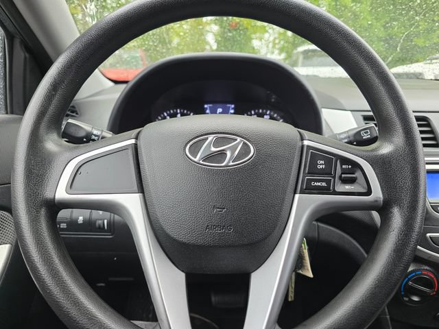 Used 2012 Hyundai Accent GS FWD image 25