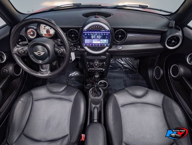 Used 2014 MINI Cooper S image 2