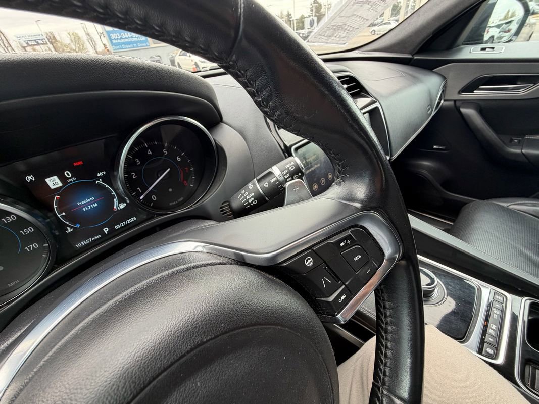 Used 2019 Jaguar F-PACE S image 30