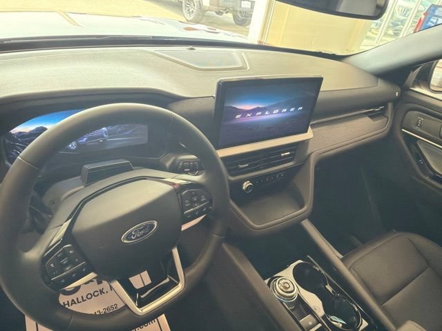New 2026 Ford Explorer Platinum w/ LUX Leather Package AWD/4WD image 12