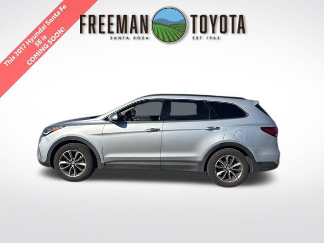 Used 2017 Hyundai Santa Fe SE image 1