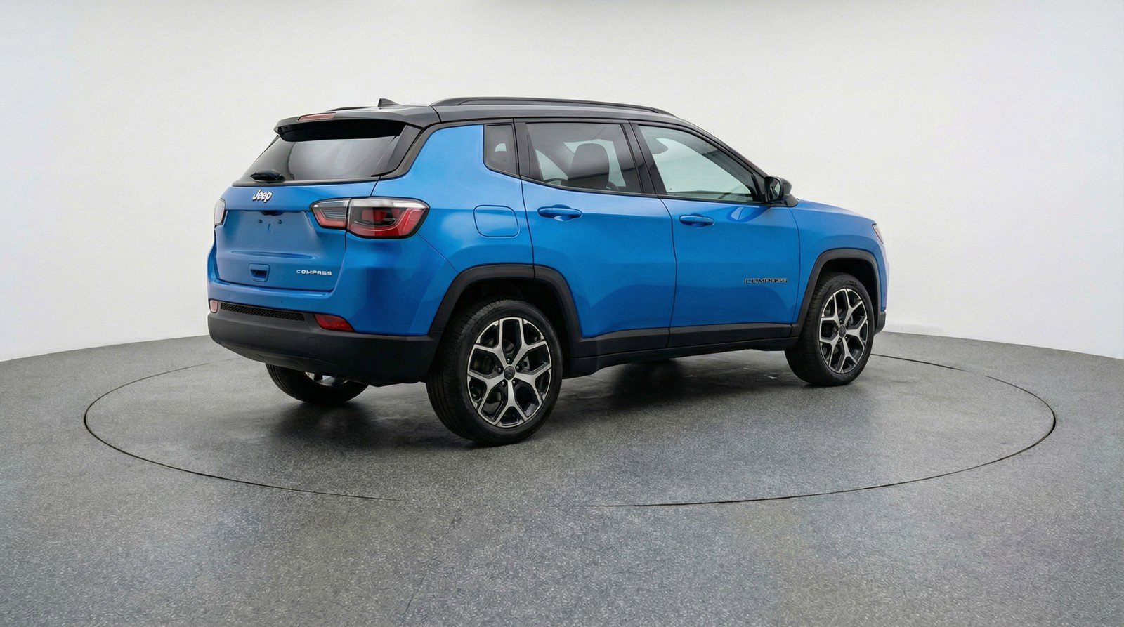 Used 2025 Jeep Compass Limited image 9